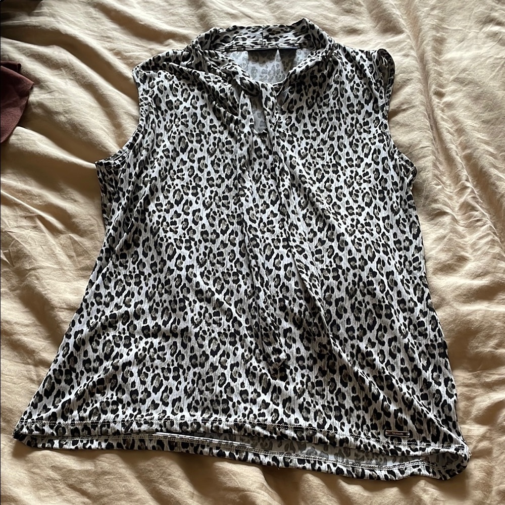 Leopard Print Sleeveless Top